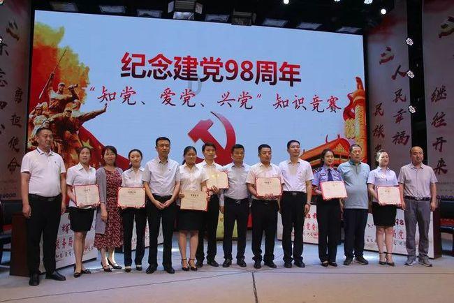 爱吃越南和广西火龙果，吃了火龙果尿液变红，却不是因为花青素？